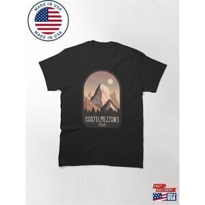 Castelmezzano Italy Mountains Souvenir Travel Landscape Badge T-Shirt